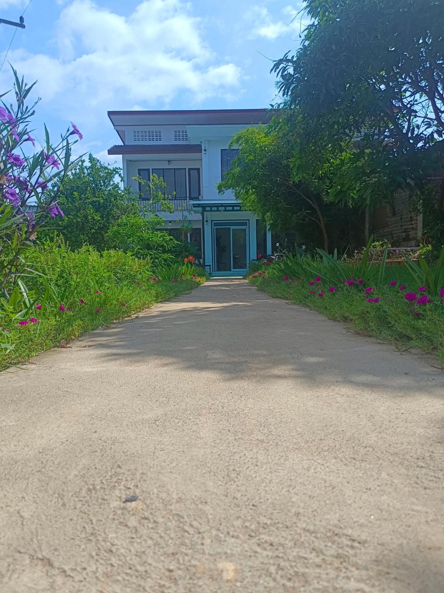 Vang Vieng Champa Hotel Exterior foto