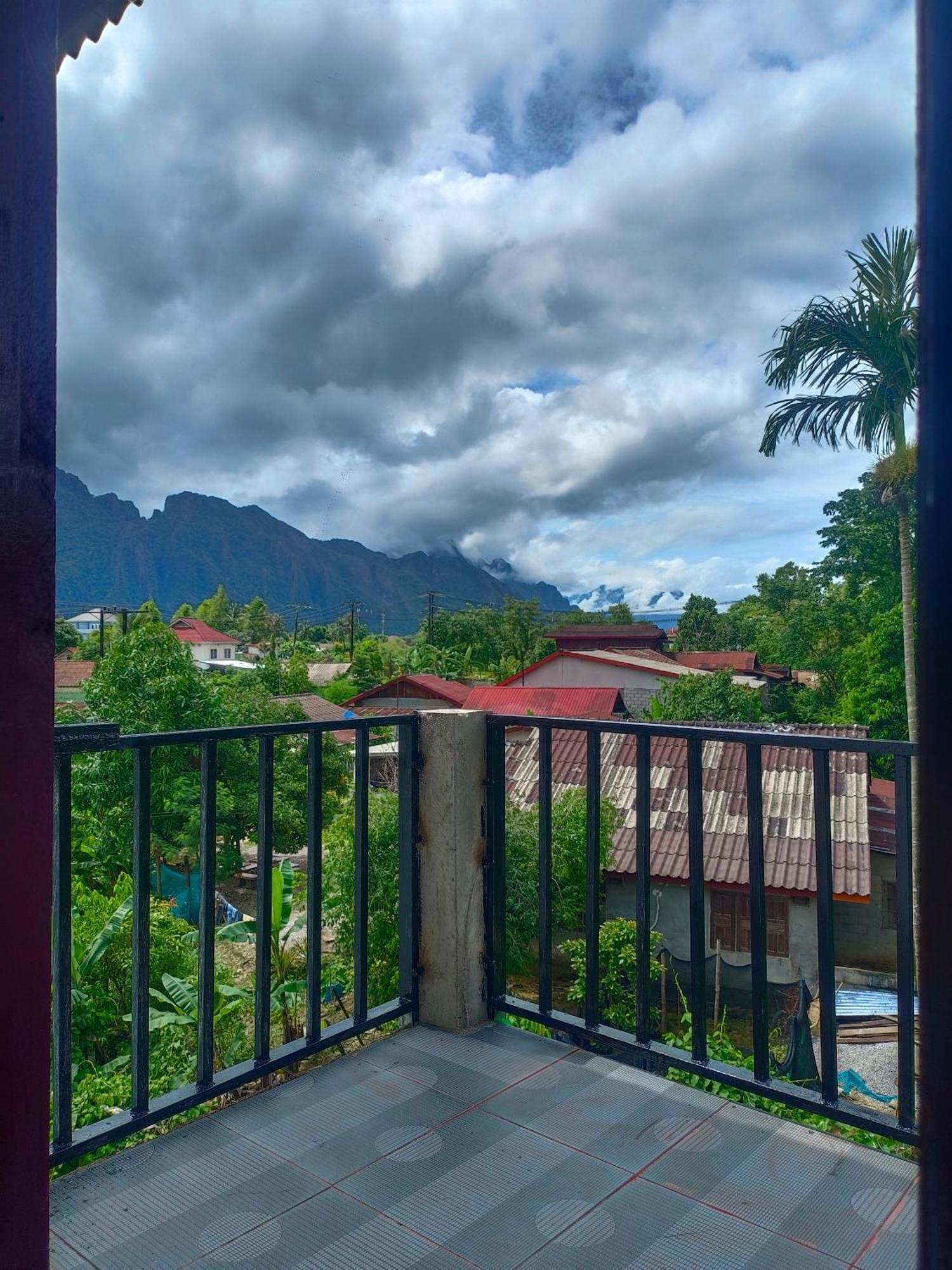 Vang Vieng Champa Hotel Exterior foto